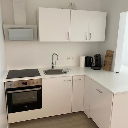 Zentrale Und Schoene Ferienwohnung Lubeck Bagian luar foto