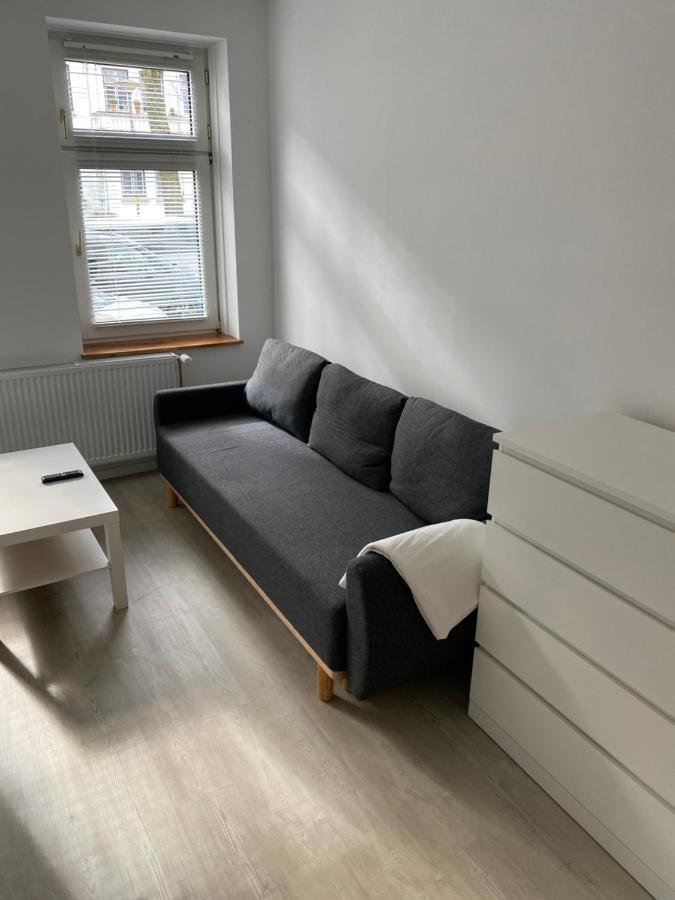 Zentrale Und Schoene Ferienwohnung Lubeck Bagian luar foto